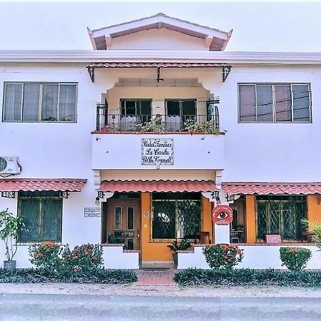 Hostel Kimmell / Hostal Familiar La Casita De Los Kimmell لاس تابلاس المظهر الخارجي الصورة